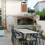 Downtown Private Mandic 3*