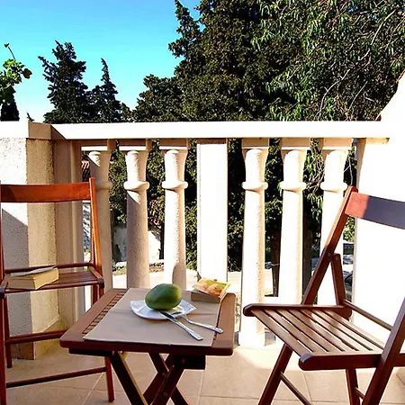 Guest house Downtown Private Mandic