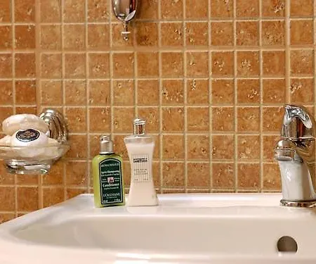 Guest house Downtown Private Mandic 3*