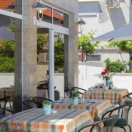 Vila Downtown Private Mandic Supetar