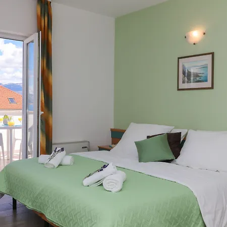 Vila Downtown Private Mandic Supetar