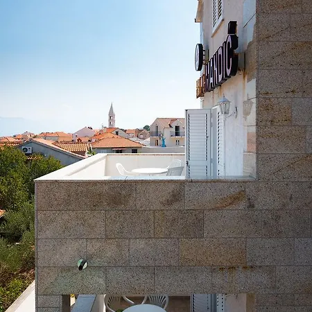 Downtown Private Mandic Villa