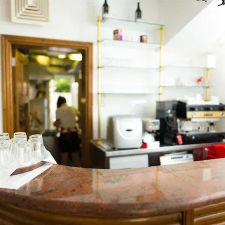 Downtown Private Mandic