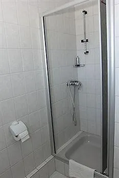 Downtown Private Mandic Willa