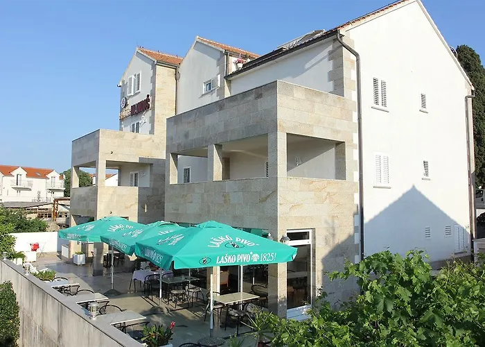 Downtown Private Mandic Villa Supetar