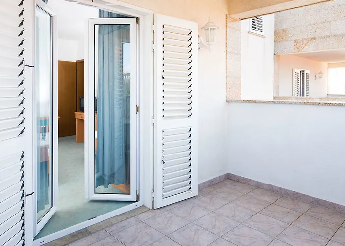 Downtown Private Mandic Villa