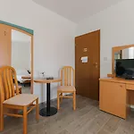 Downtown Private Mandic 3*