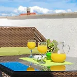 Downtown Private Mandic 3* Supetar