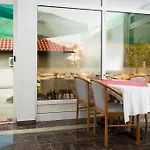 Downtown Private Mandic 3*