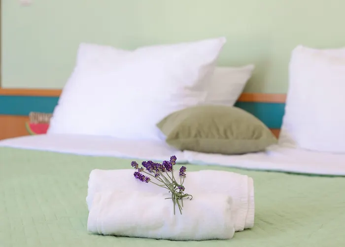 Downtown Private Mandic 3* Supetar